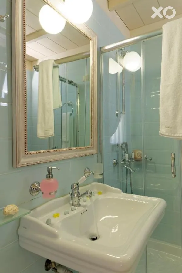 Ionia Suites