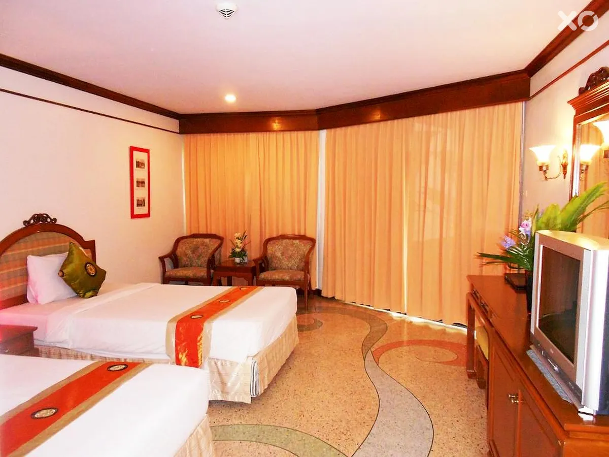 Golden Beach Resort