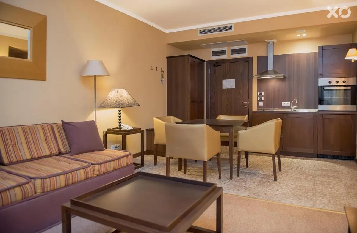 Royal Beach Apartments