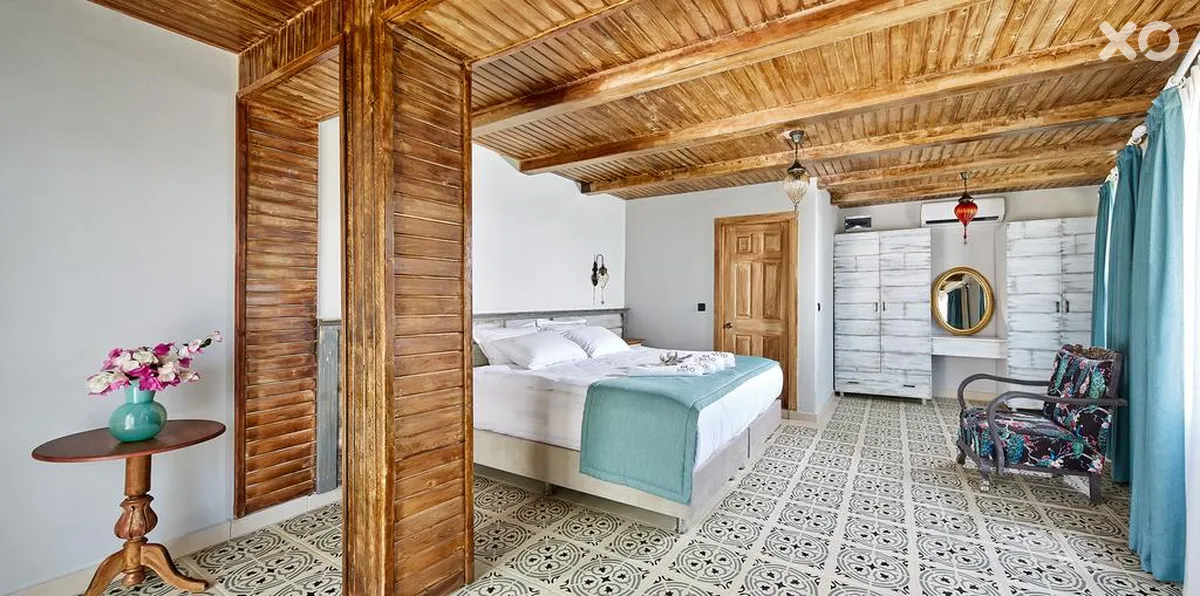 Fi Light Solto Boutique Beach