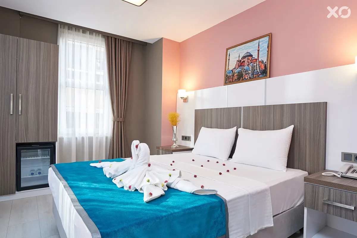Renzo Hotel