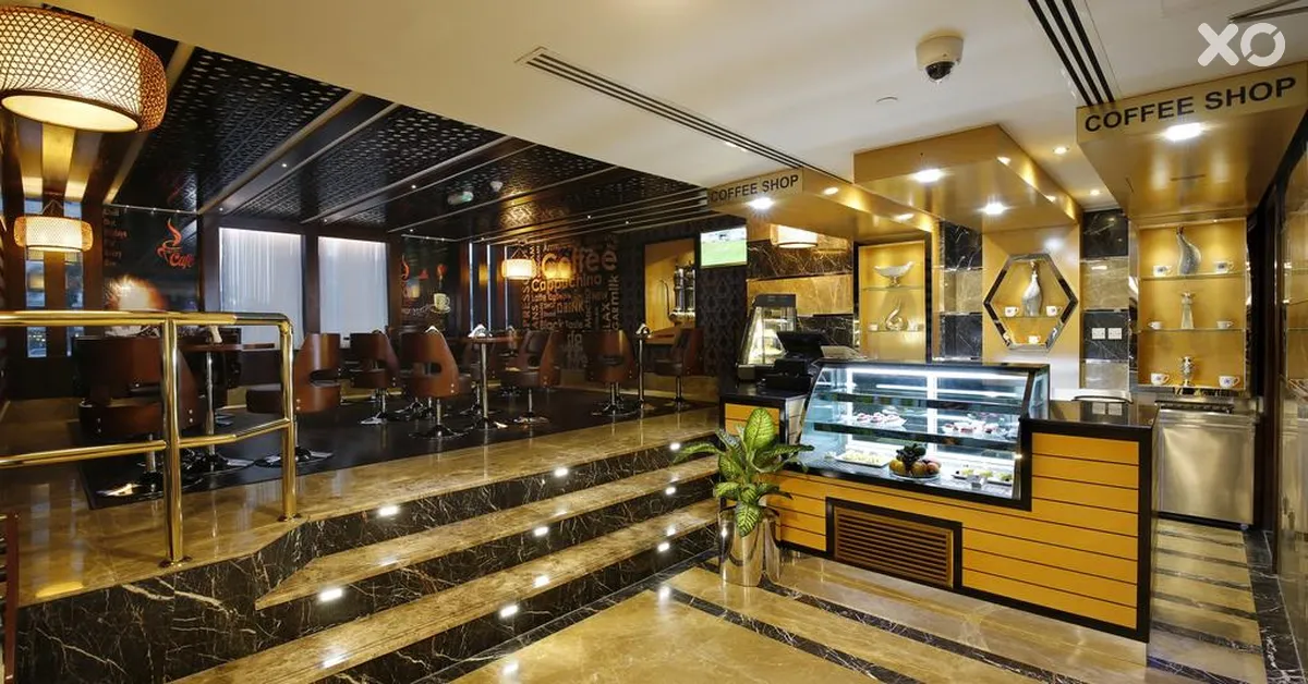 Queen Palace Hotel