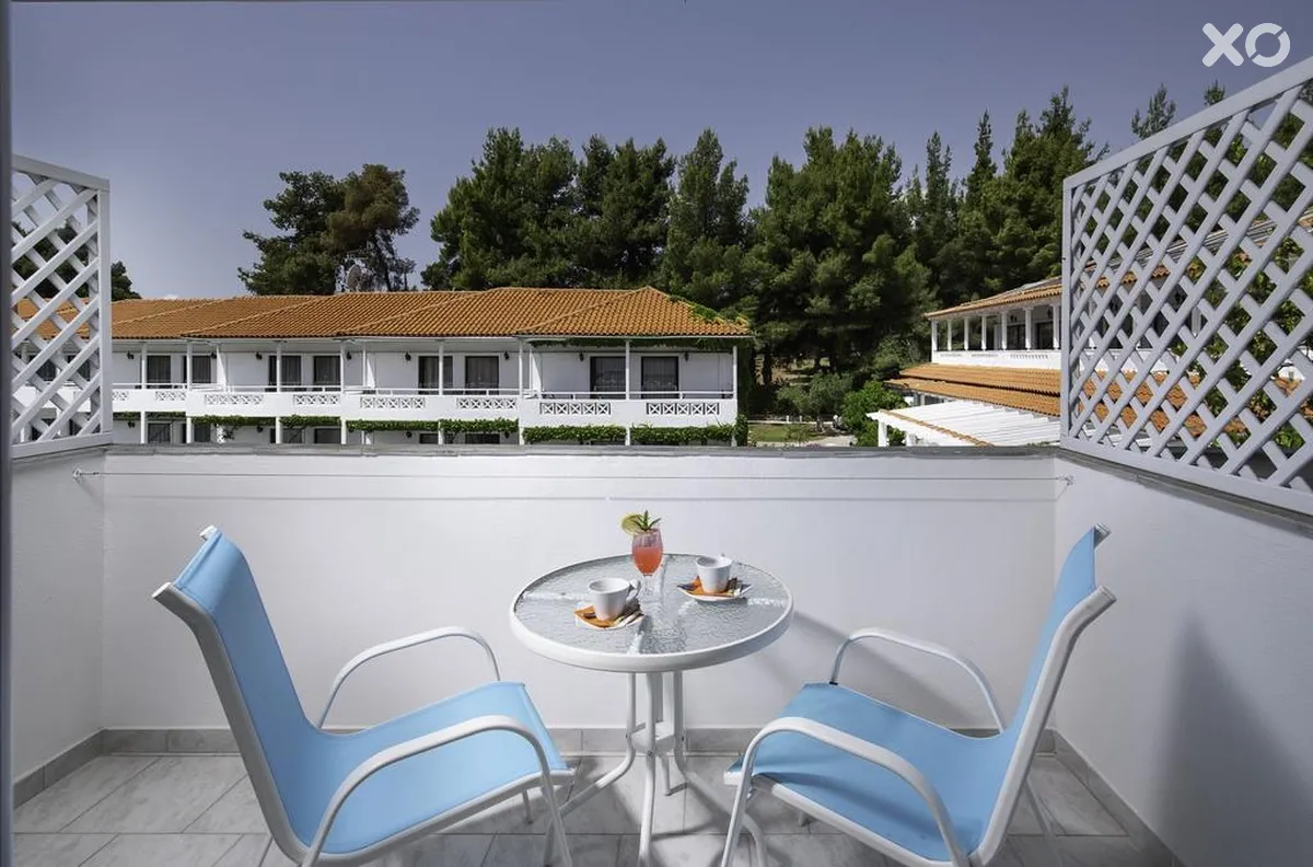 Porfi Beach Hotel