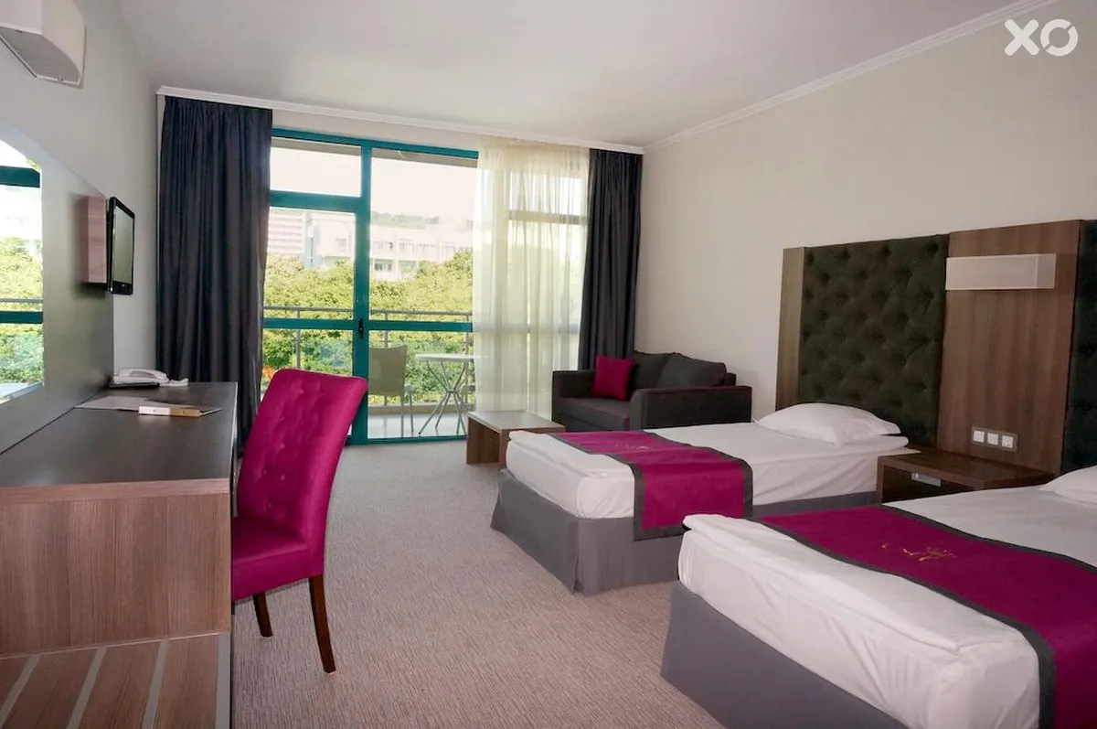 Marina Grand Beach Hotel