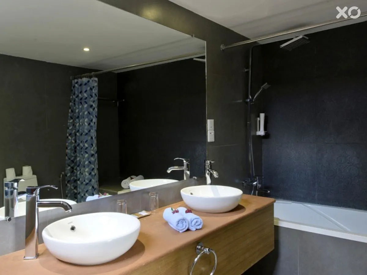 Eriyadu Island Resort