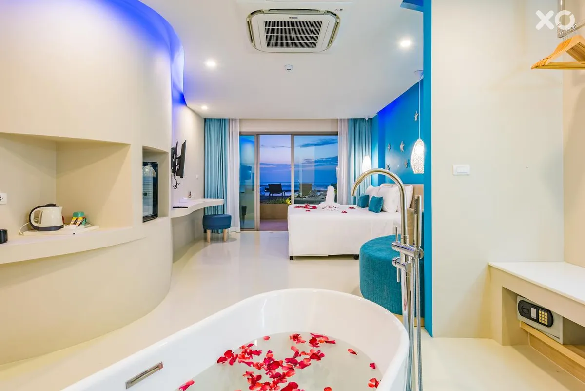 Tide Phuket Hotel