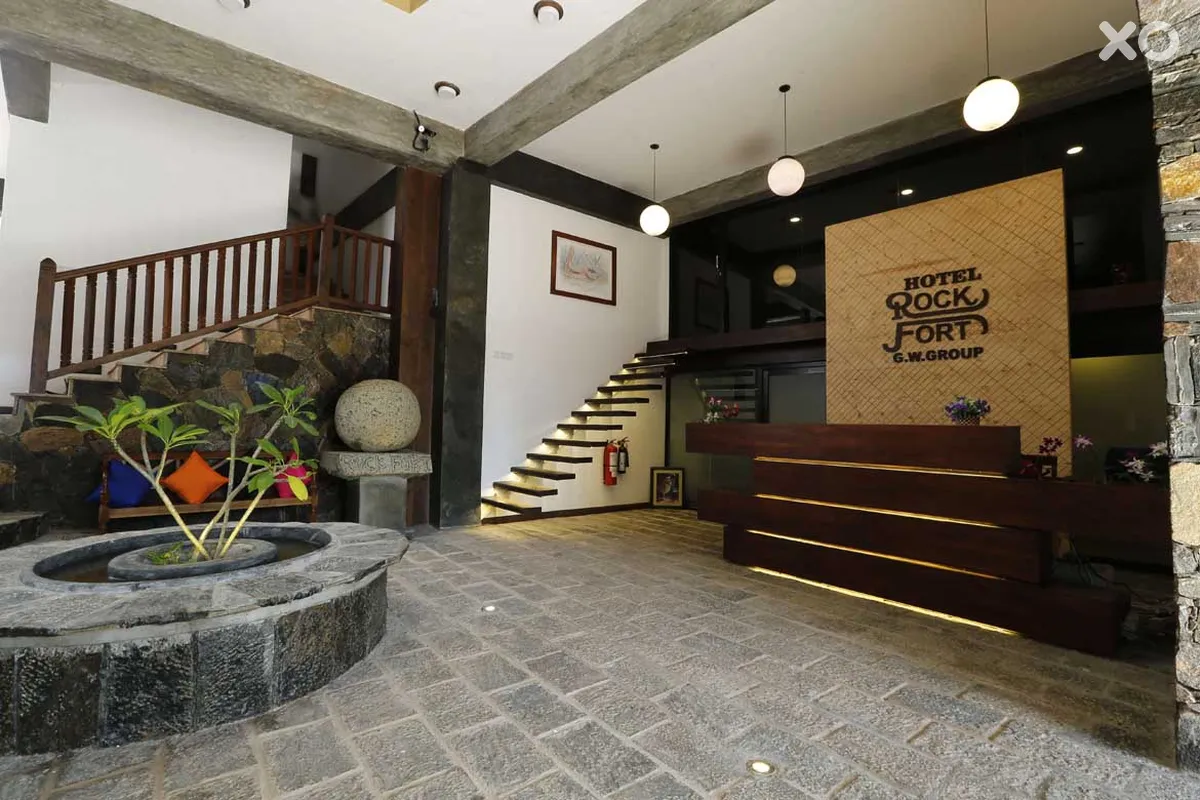 Rock Fort Hotel