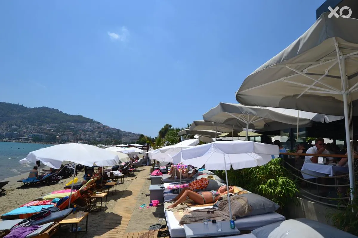 En Vie Beach Boutique Hotel