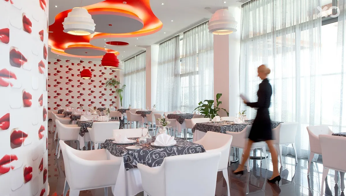 Atrium Platinum Hotel