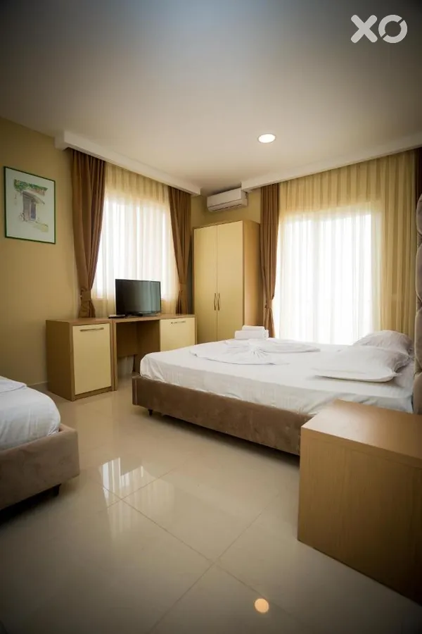 Frojd Hotel