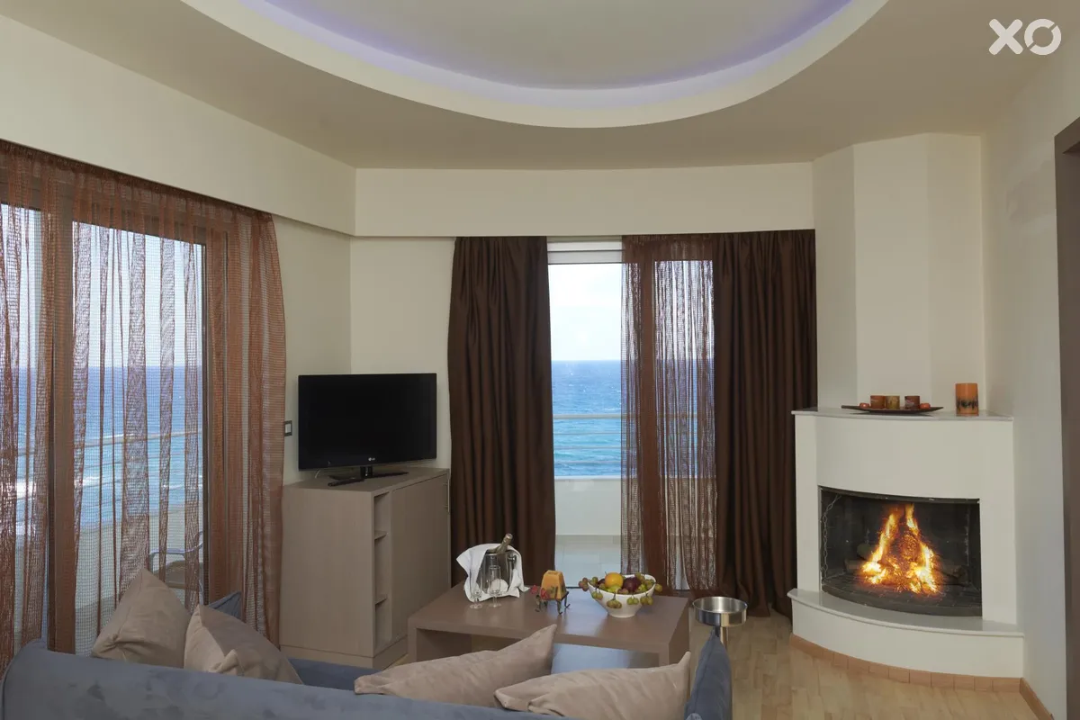 Pegasos Deluxe Beach Hotel