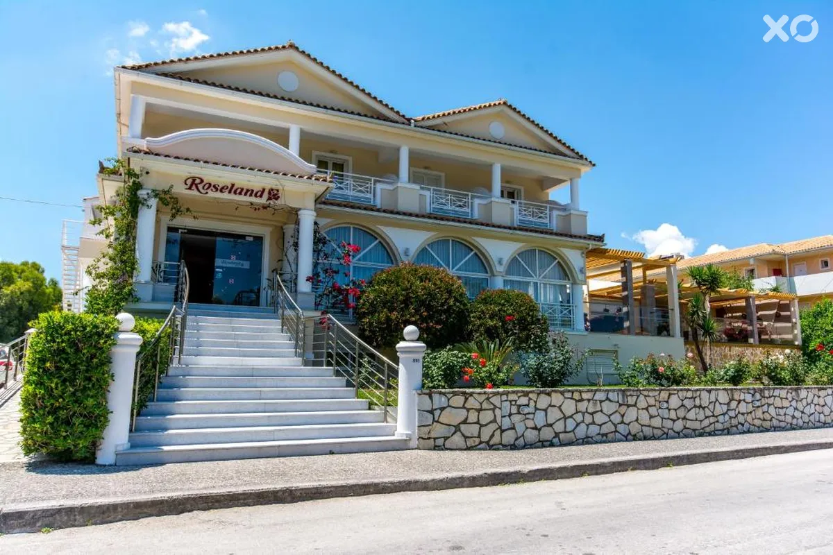 Roseland Hotel