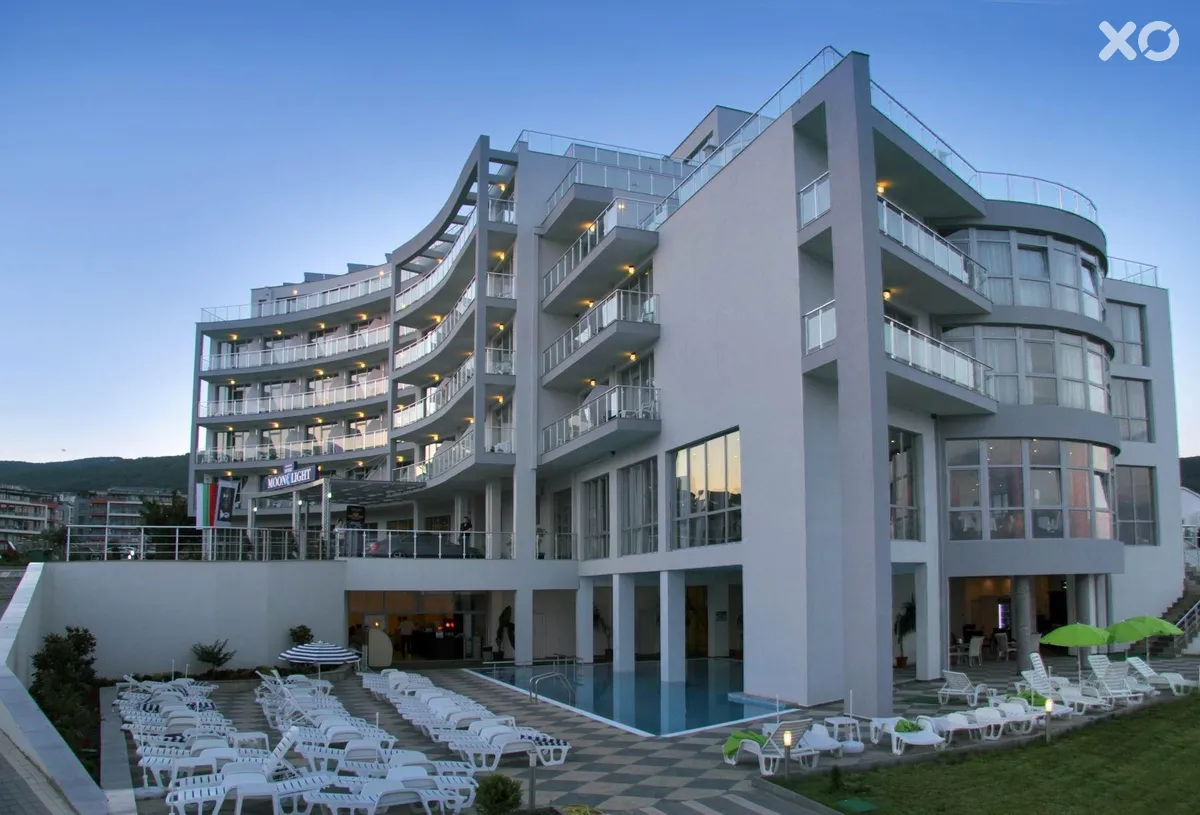 Moonlight Hotel