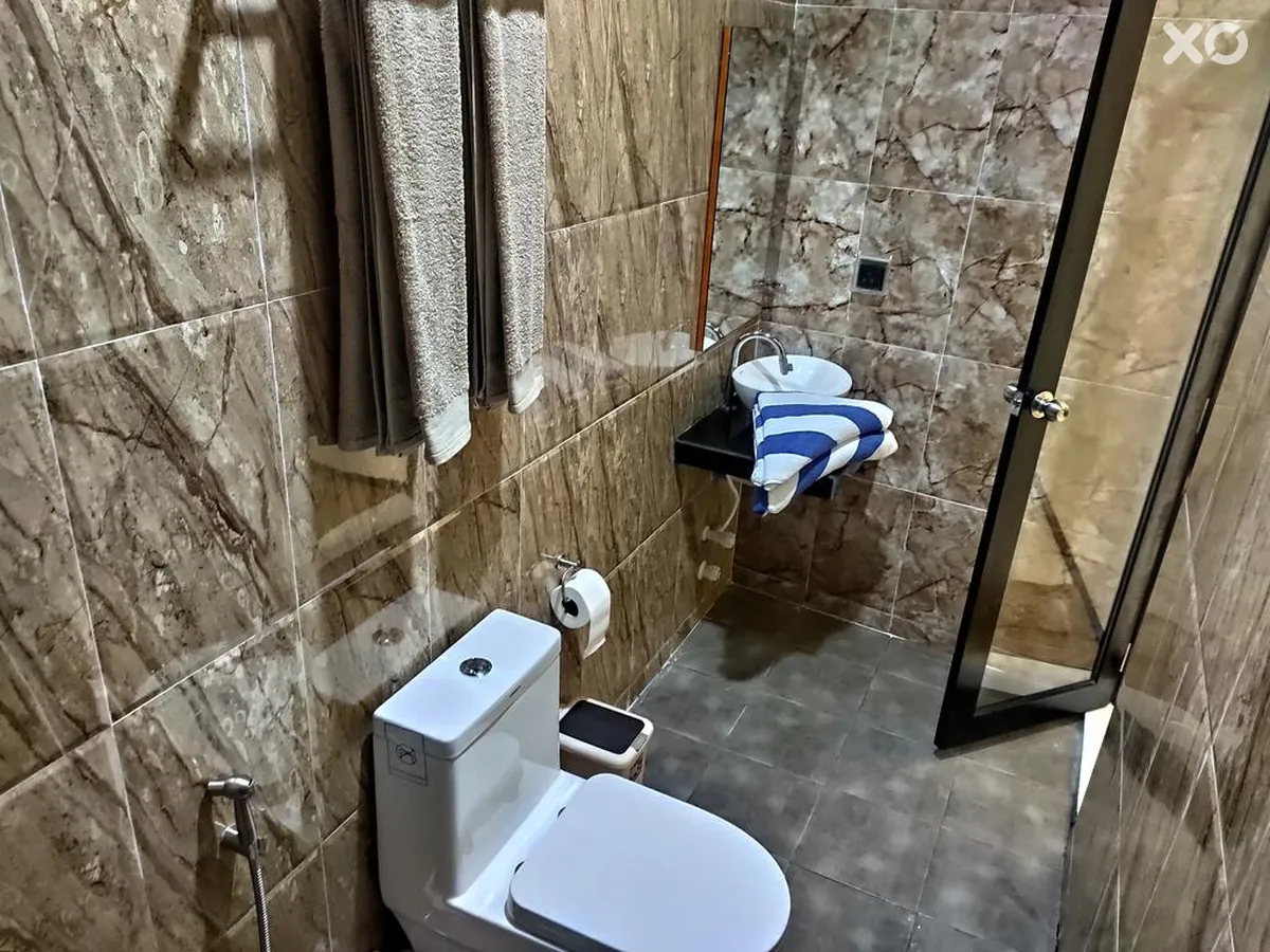 Crown Beach Hotel