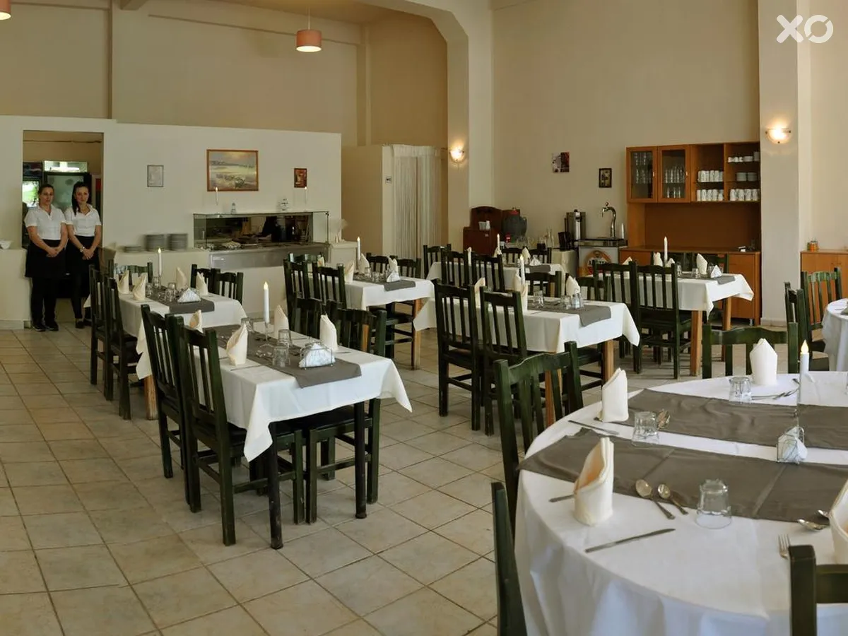 Golden Beach Hotel