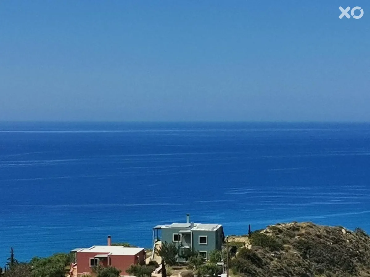 New Aurora Apts Studios