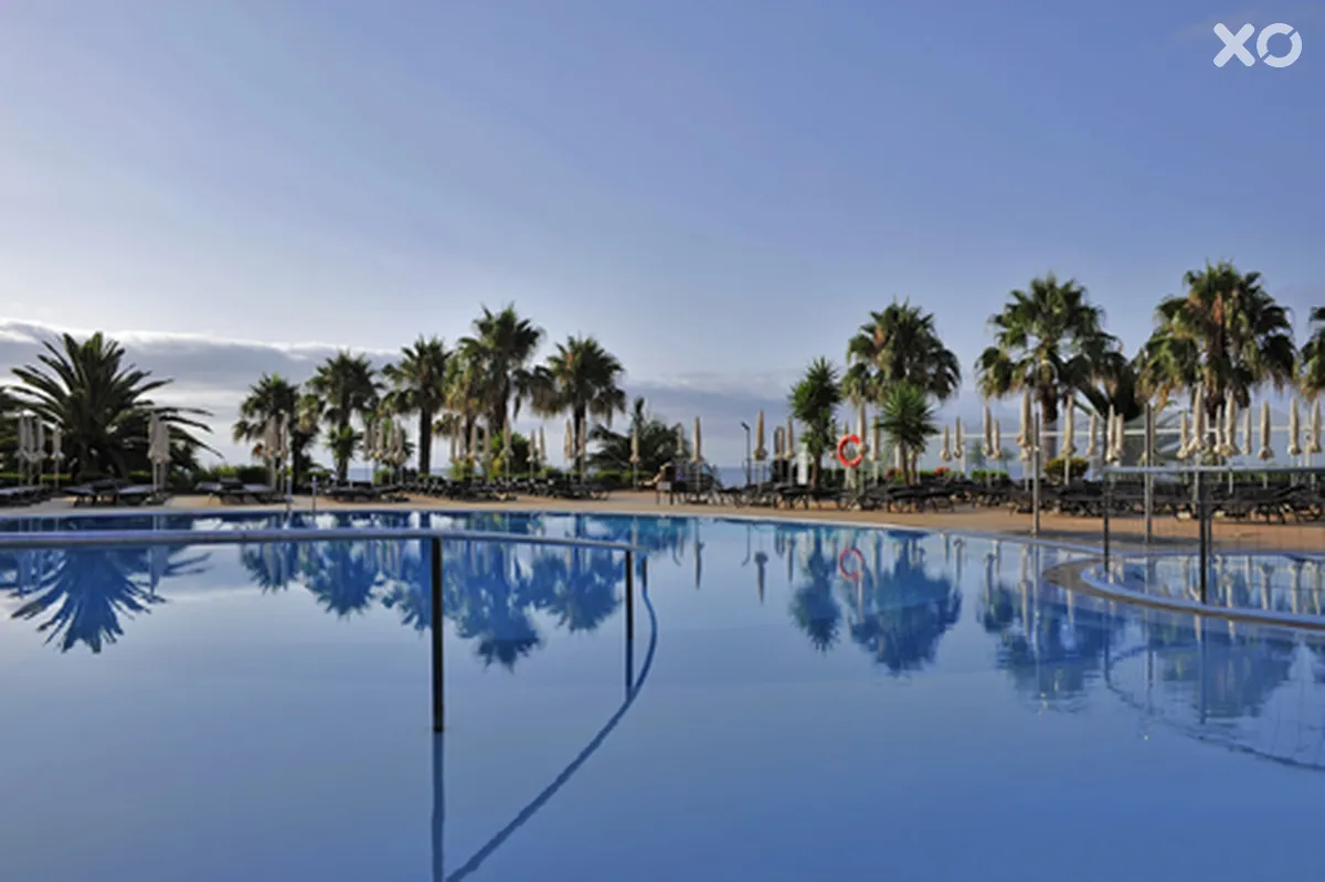 Four Views Oasis Hotel