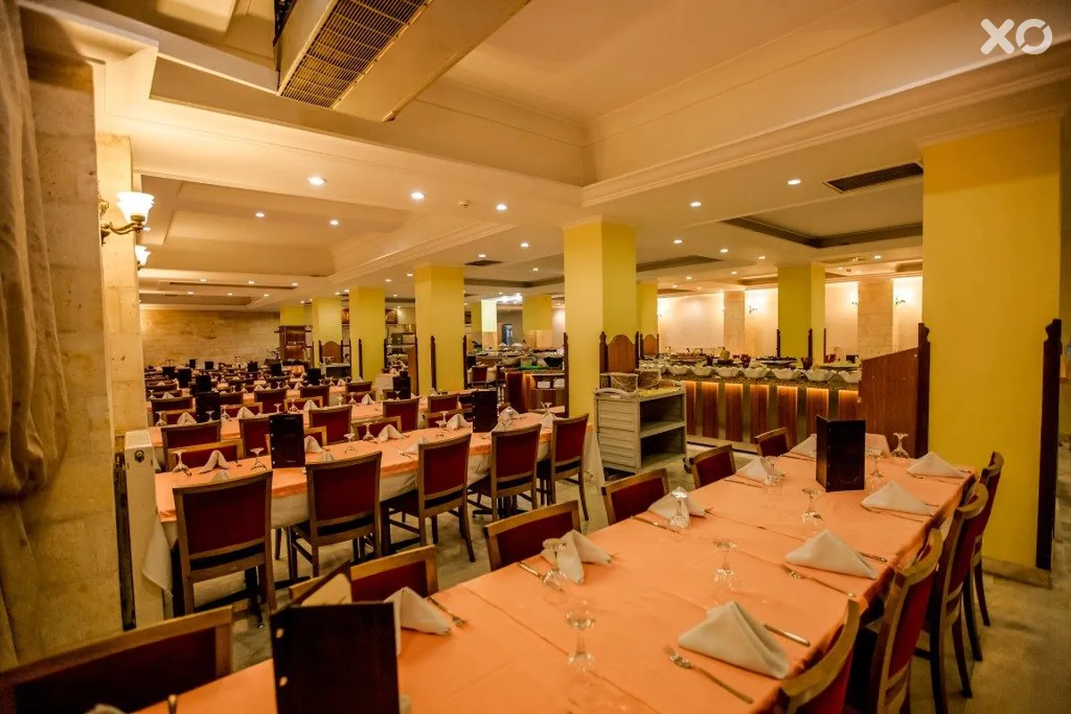 Tassaray Hotel