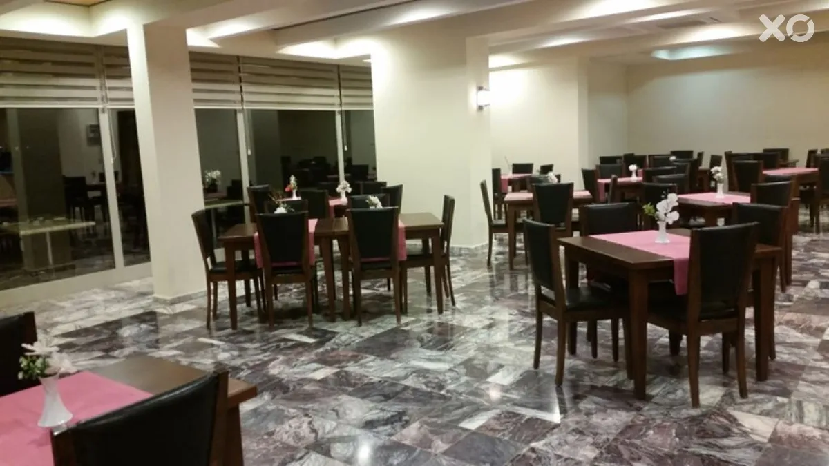 Sirma Hotel