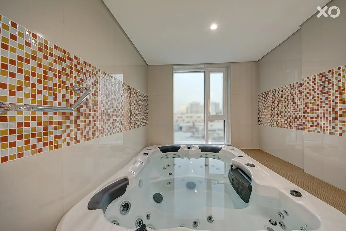 Al Khoory Atrium Hotel