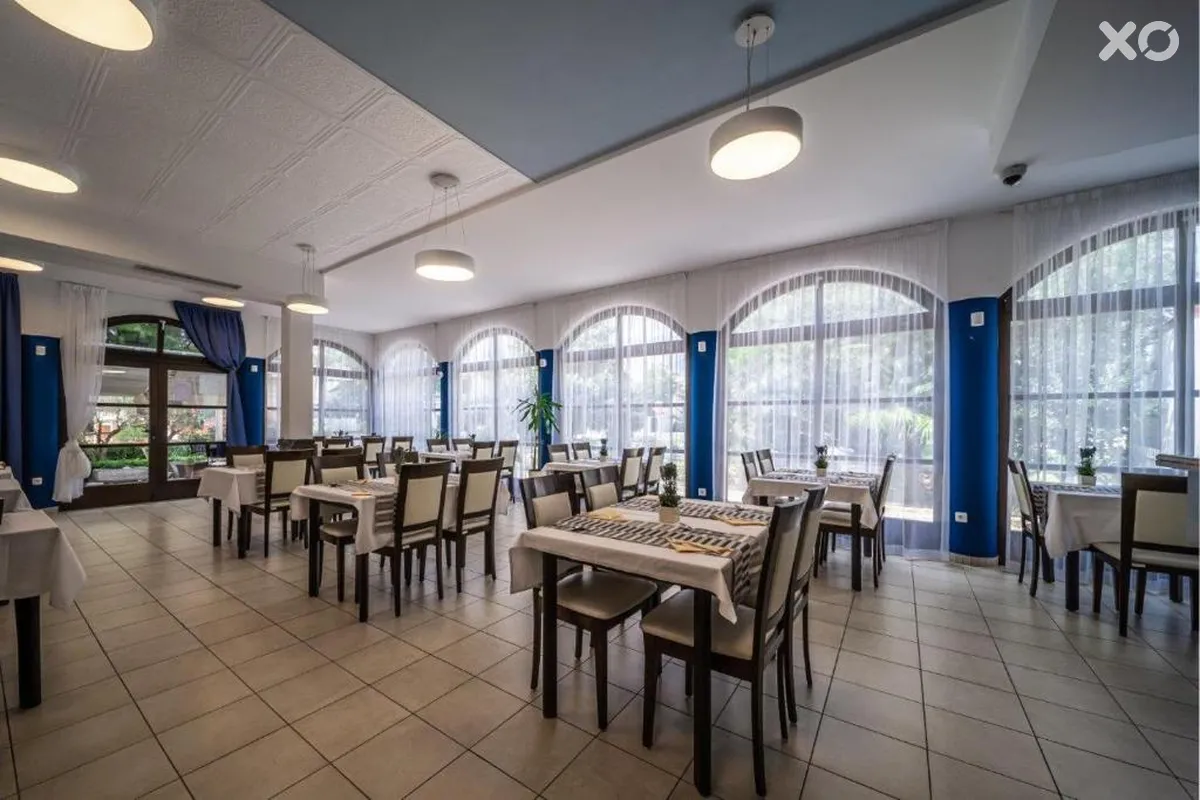 Nikola Hotel