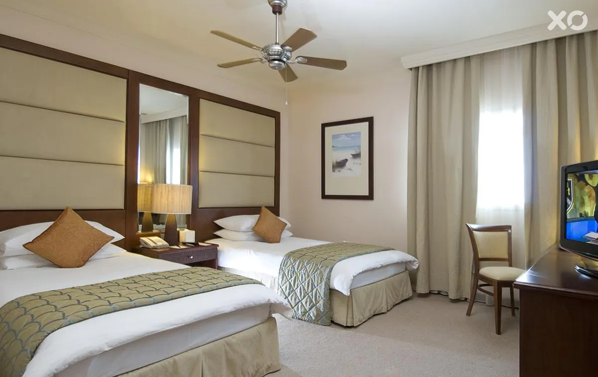Danat Jebel Dhanna Resort