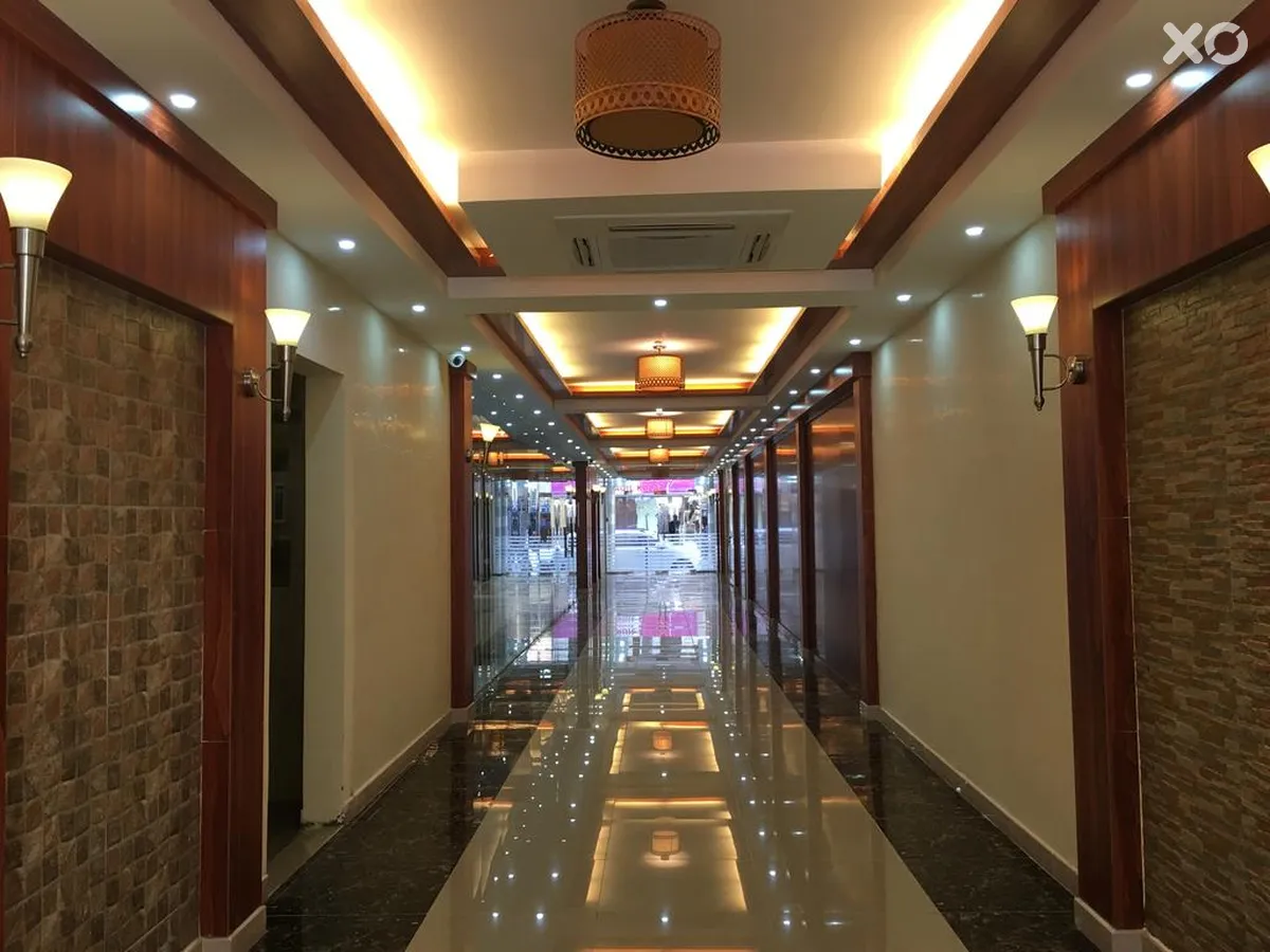 Royal Tulip Hotel LLC