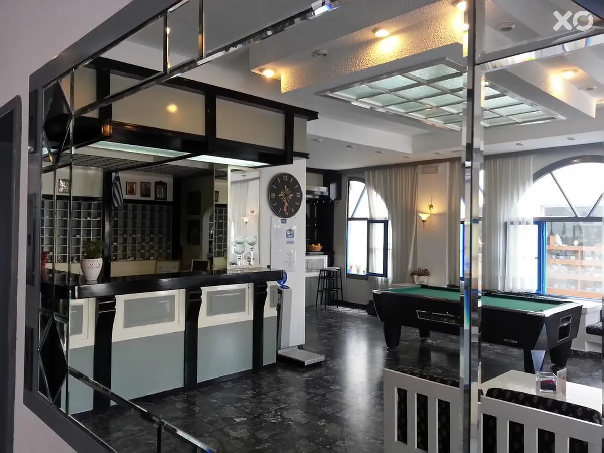 Iro Hotel