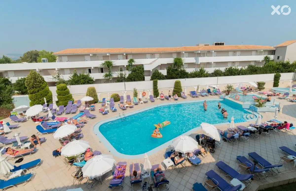 Roseland Hotel