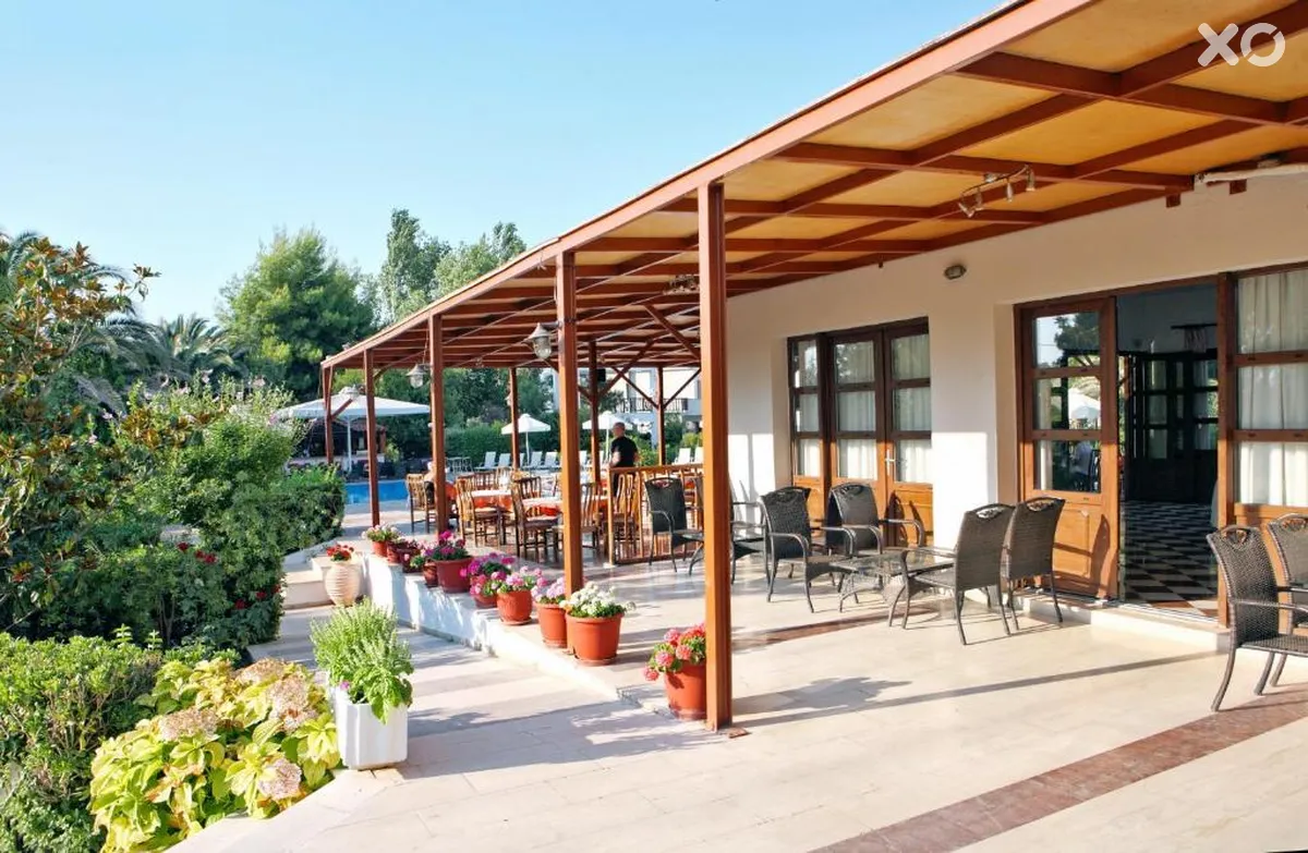 Pasiphae Hotel