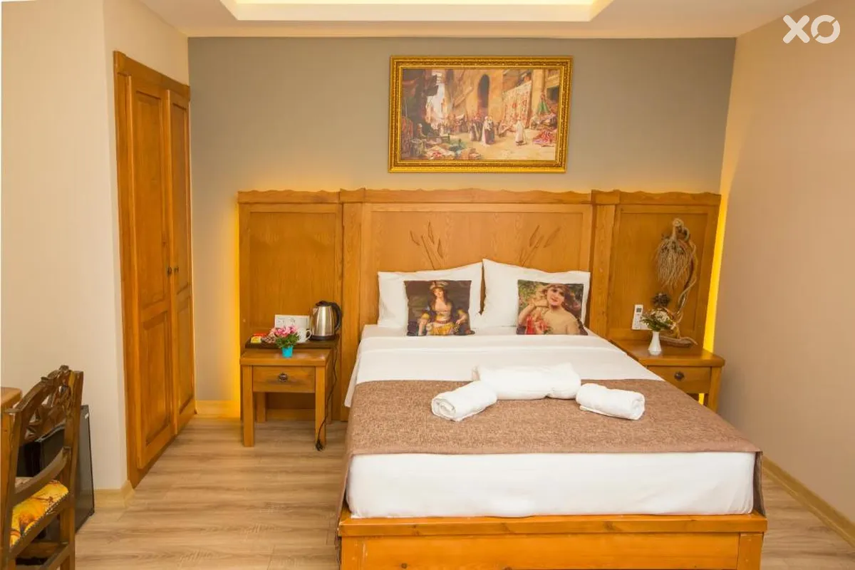 The PeraPort Hotel