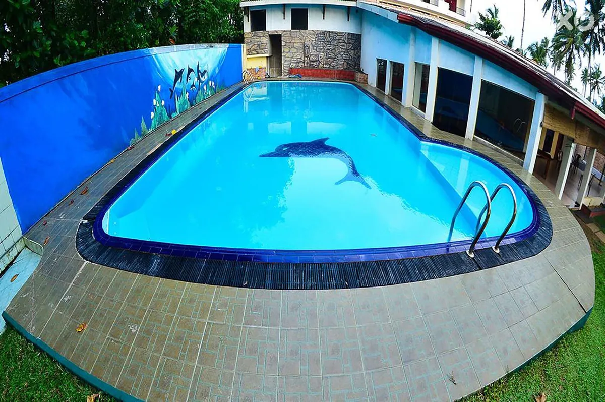 Green Shadows Beach Hotel