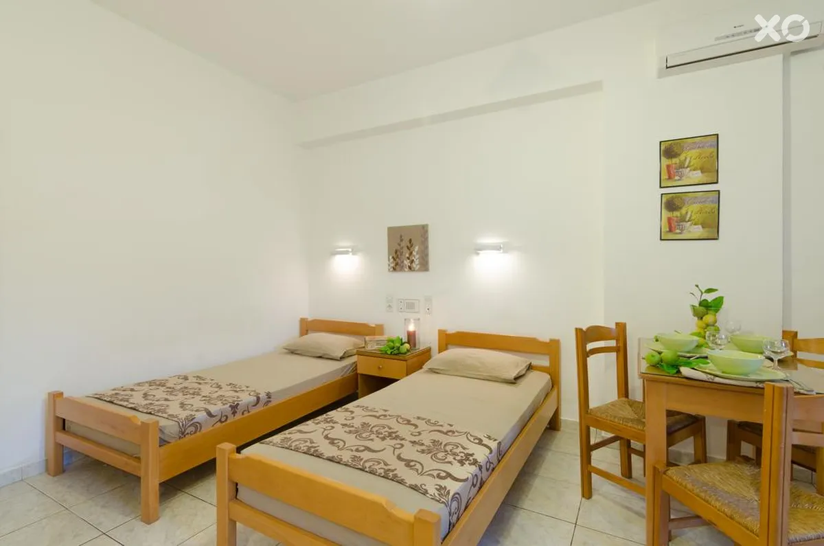 Aglaia Apartments