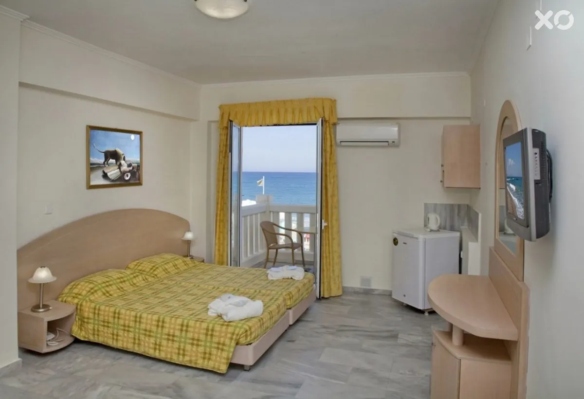 Jo-An Beach Hotel