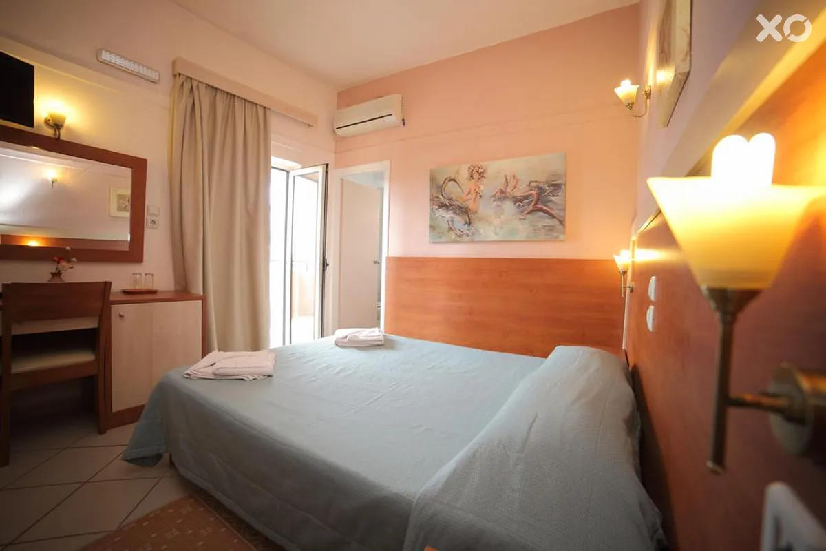 Erato Hotel