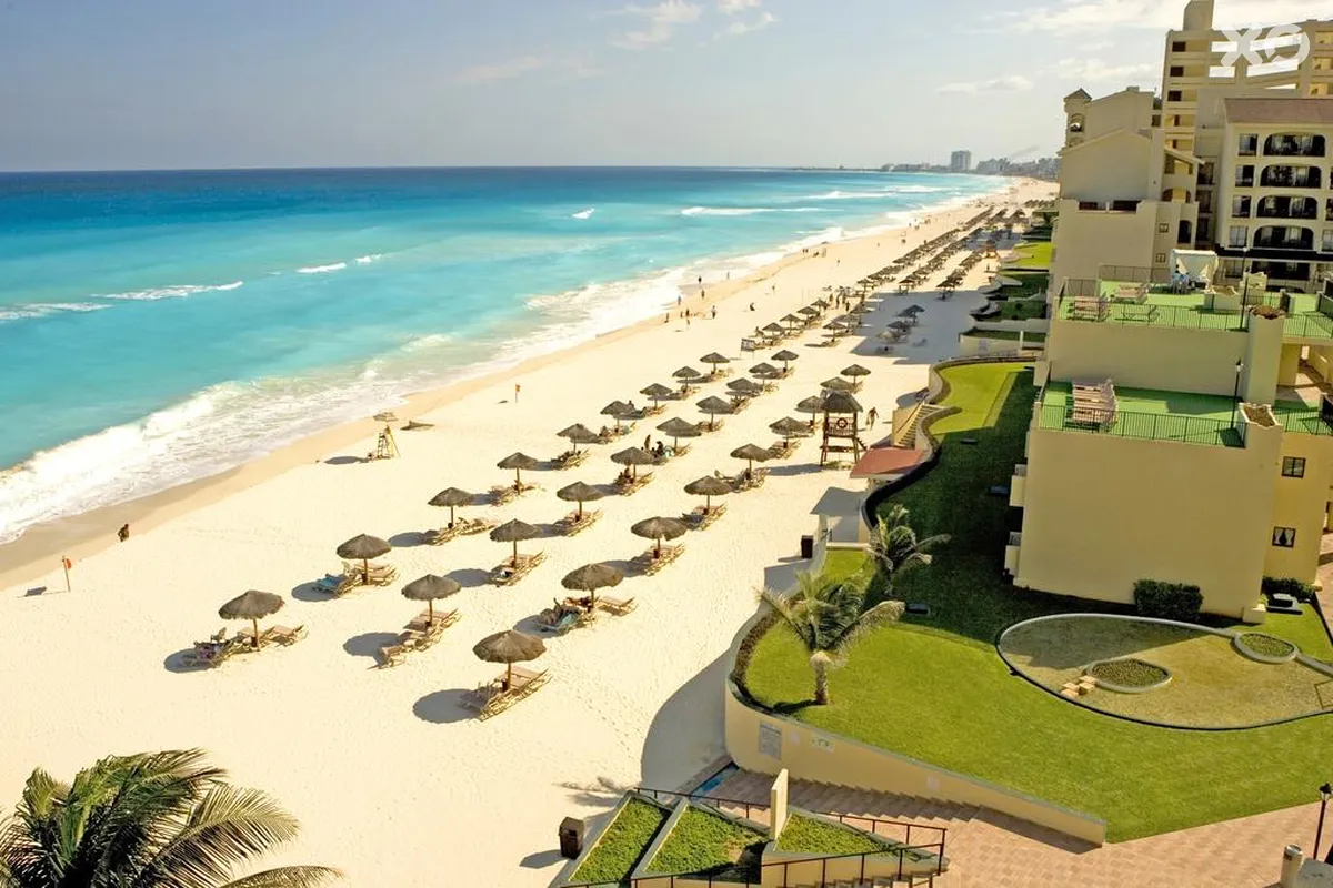Emporio Cancun
