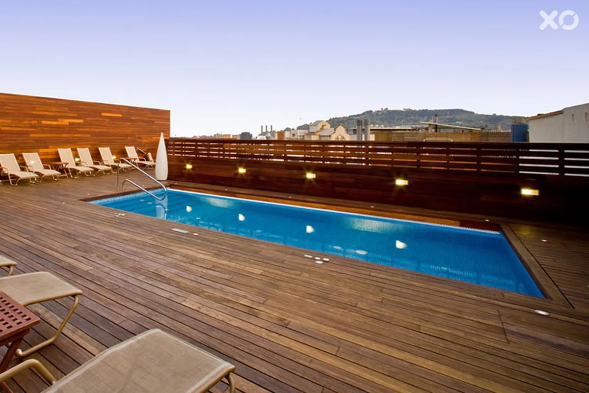 Lleo Hotel