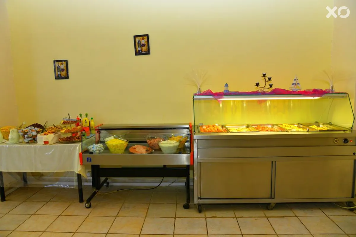 Golden Beach Hotel