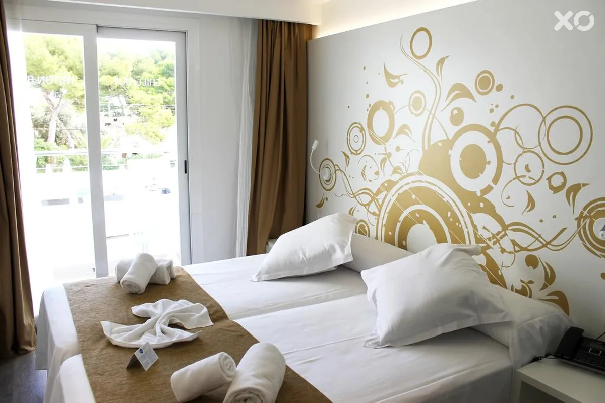 Triton Beach Hotel