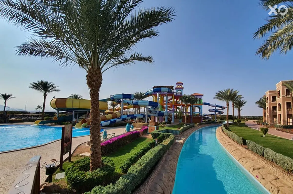 Charmillion Club Aqua Park