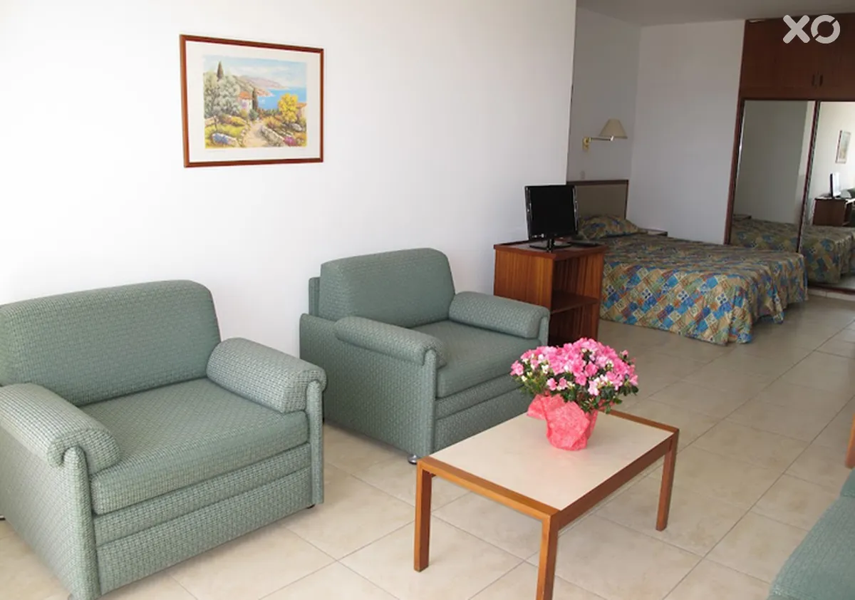 Sun Hall Beach Hotel Apts