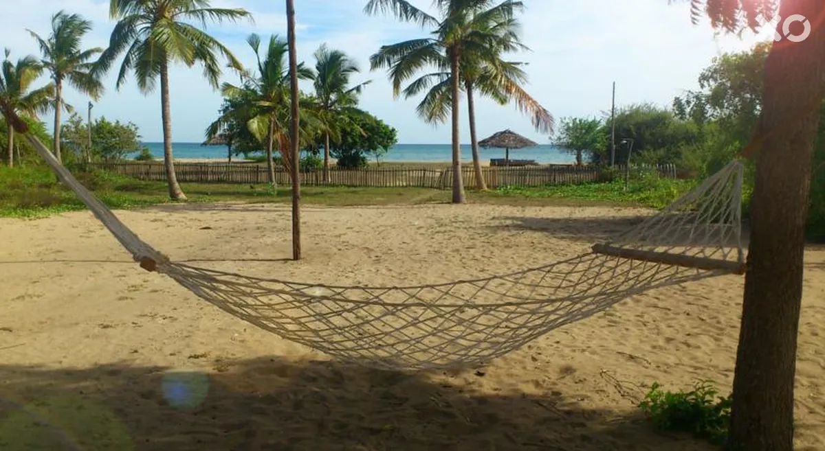 Giman Free Beach Resort