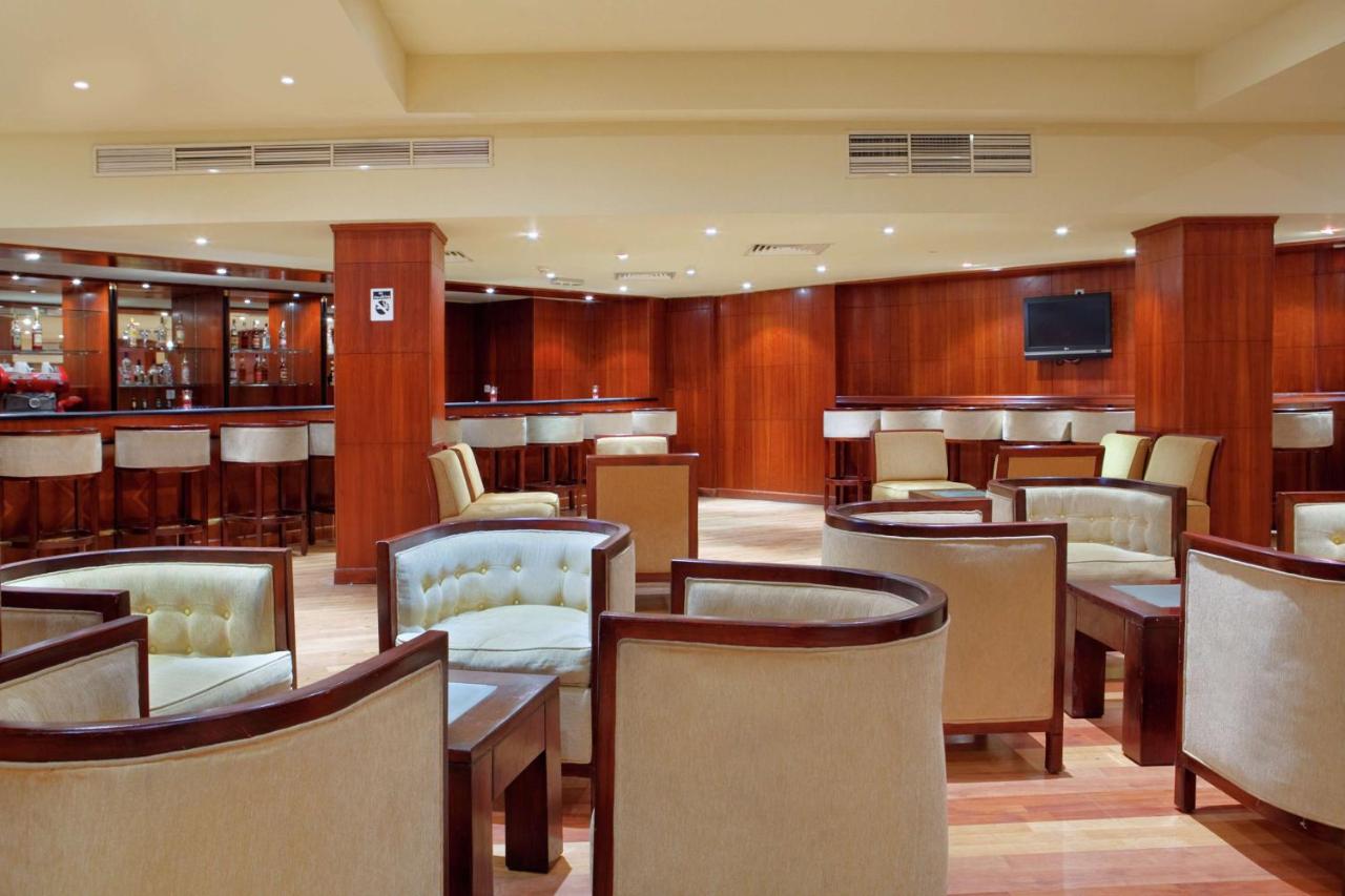 DoubleTree by Hilton Sharks Bay Resort