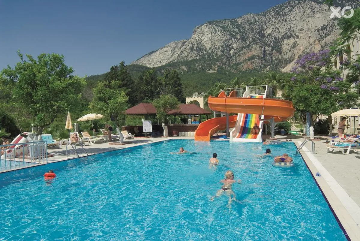 Golden Sun Hotel