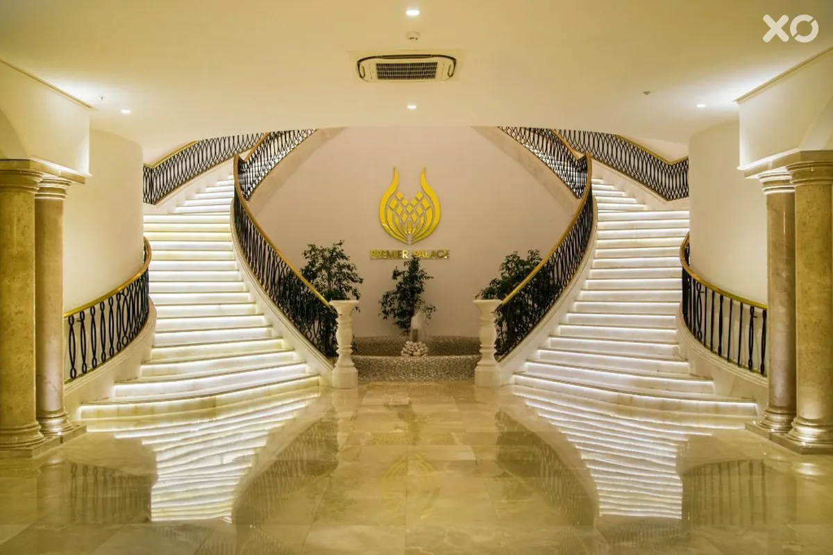 Juju Premier Palace