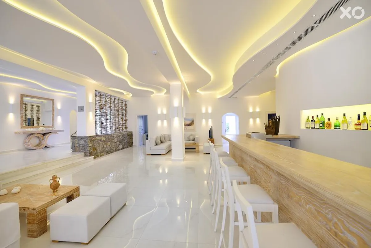 Petinos Hotel