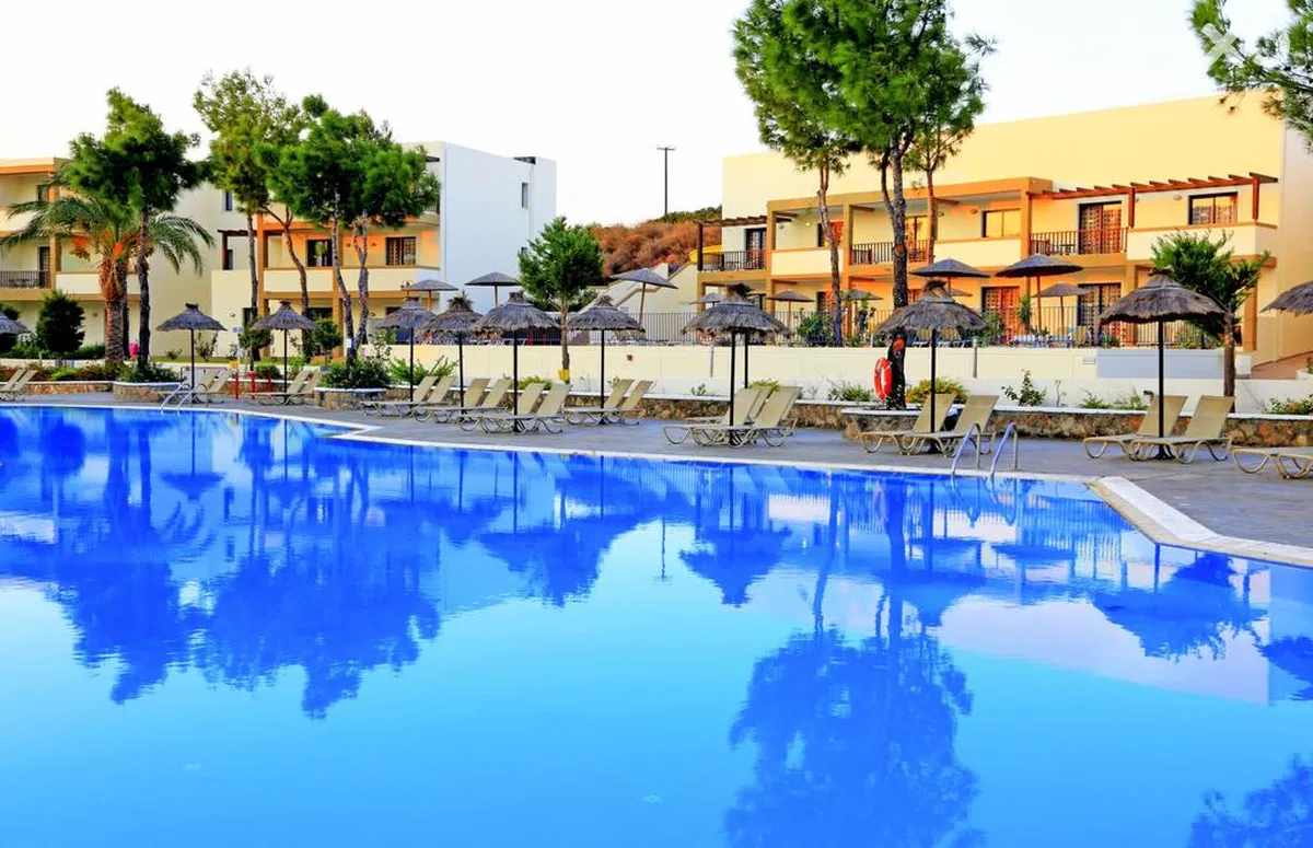 Labranda Miraluna Village