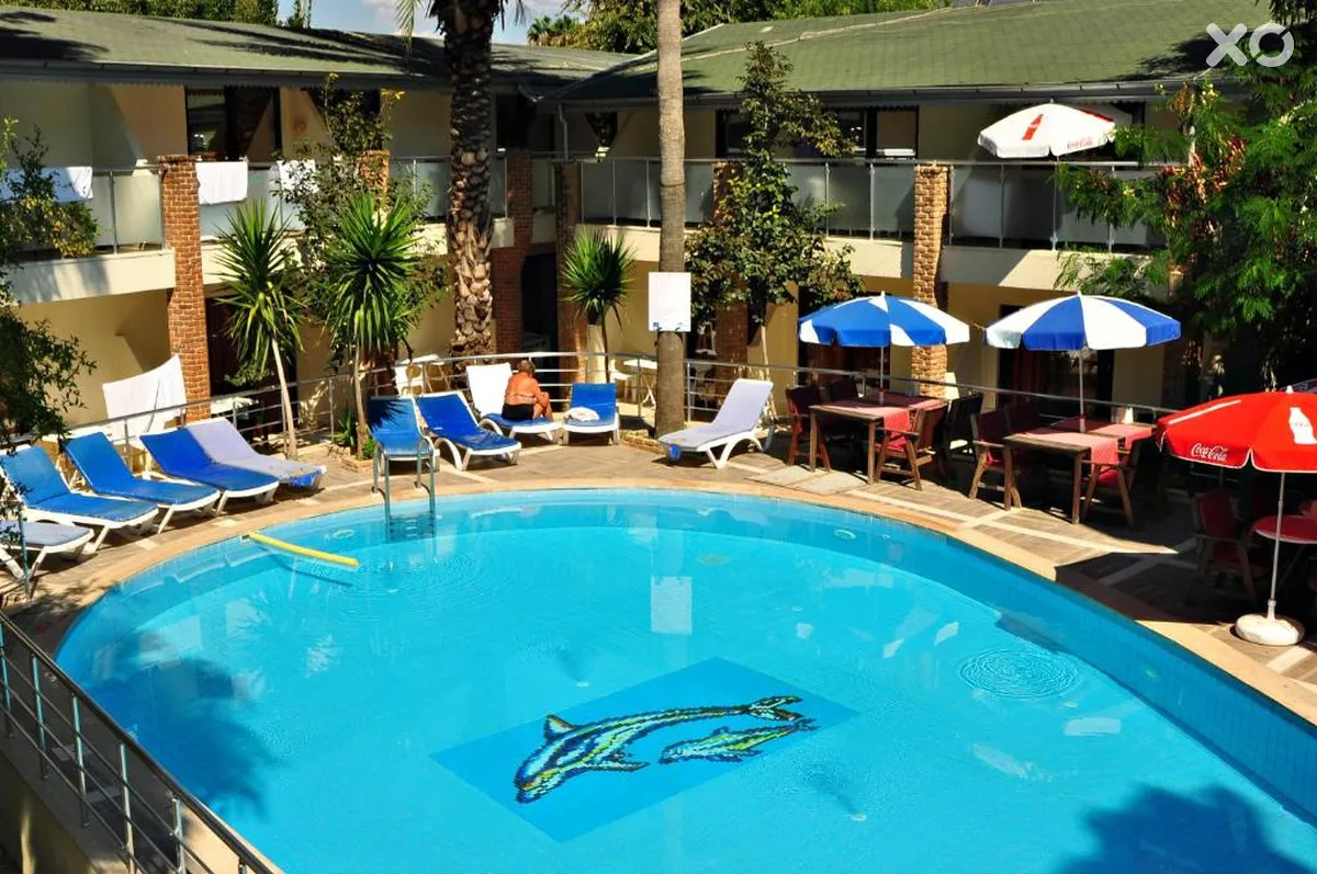 Tropic Hotel