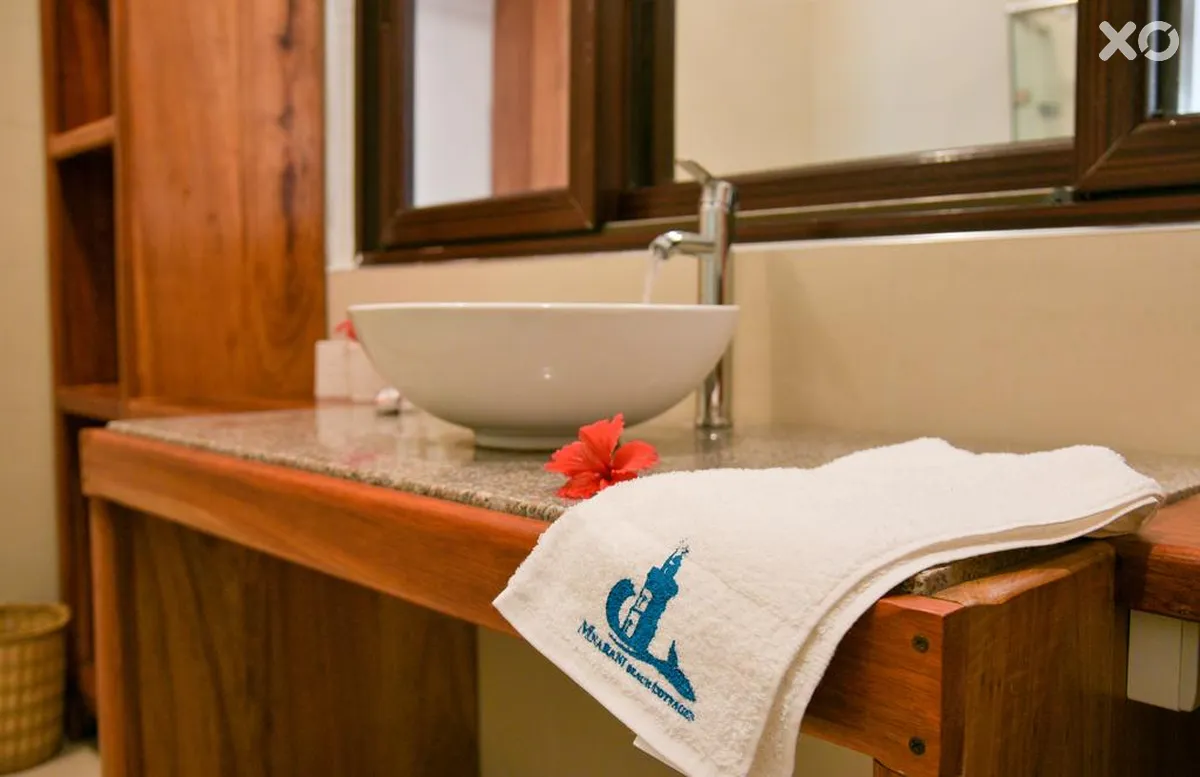 Mnarani Beach Cottages