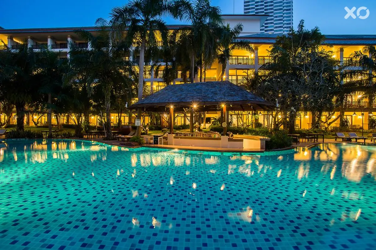 Ravindra Beach Resort & Spa